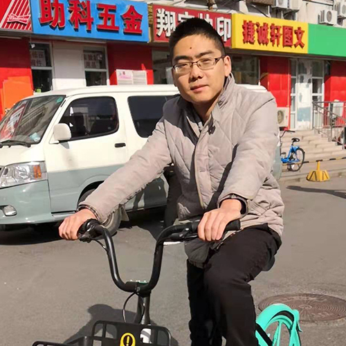 Fang Lyu
